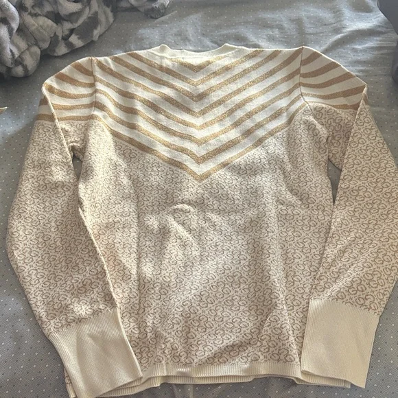 Guess Cream and Gold Patterned Sweater - Picture 5 of 5
